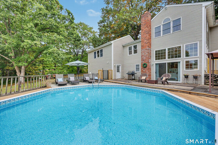 Property Photo:  20 Mauweehoo Hill  CT 06784 