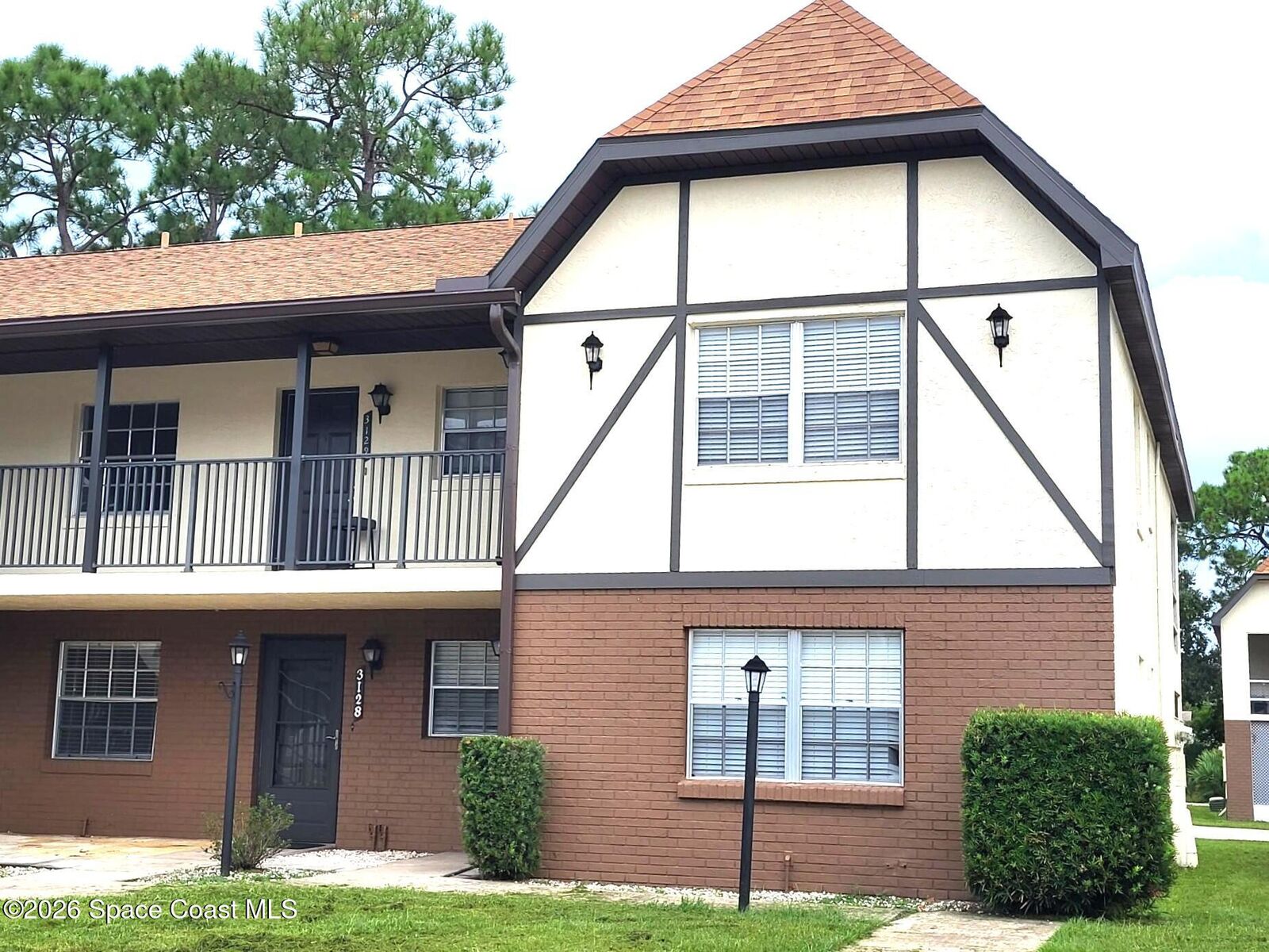 Property Photo:  3128 Sir Hamilton Circle  FL 32780 