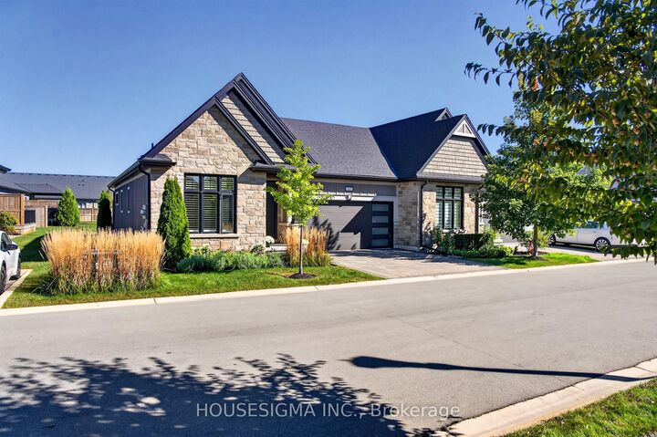 Property Photo:  154 Port Robinson Road 11  ON L0S 1E6 