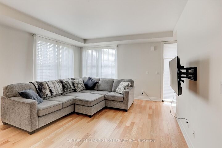 Property Photo:  1180 Cawthra Road 106  ON L5G 4K7 