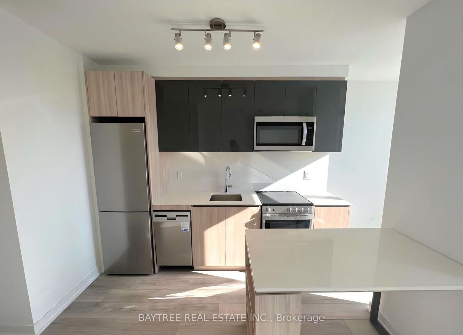Property Photo:  11 Maryport Avenue 205  ON M3M 0E2 