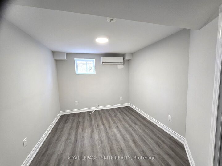 Property Photo:  137 Jack Potts Way Bsmt  ON L1E 0E8 