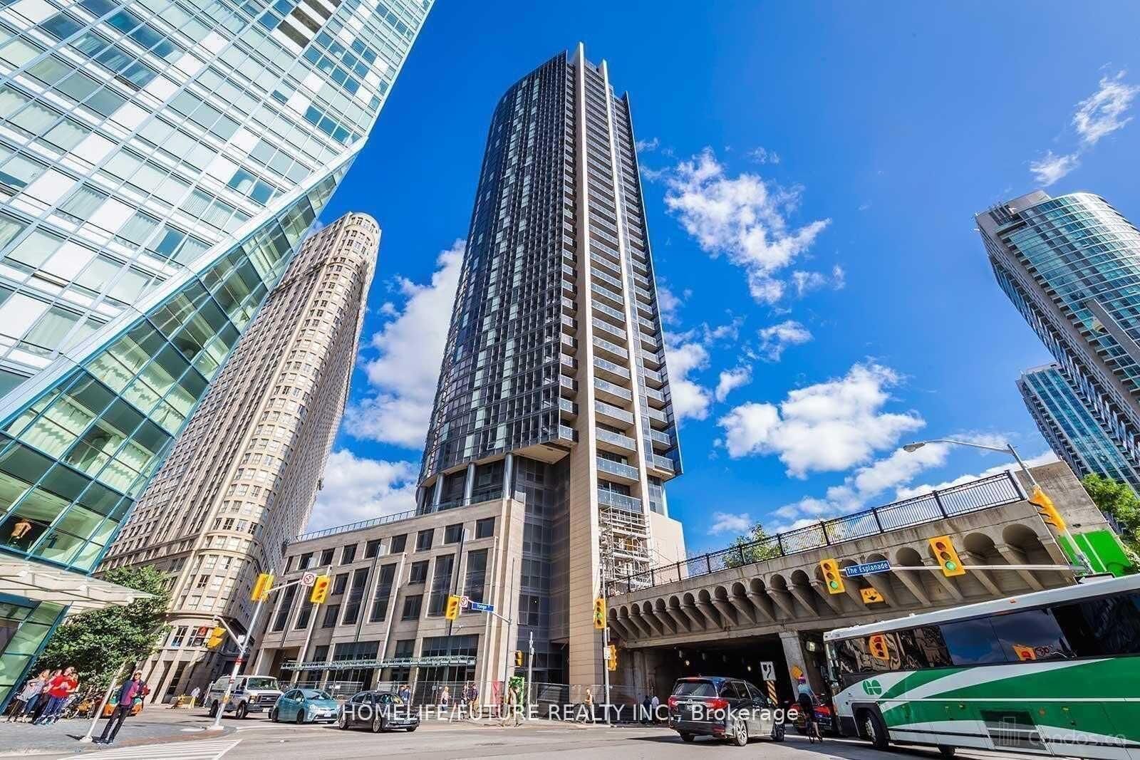 Property Photo:  1 The Esplanade Drive 2909  ON M5E 0A8 