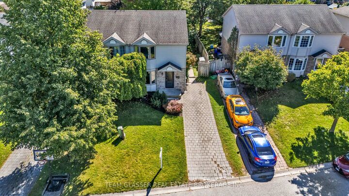 Property Photo: 26 Daybreak Drive ON N5V 4V7