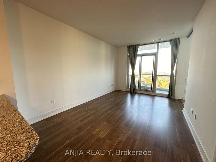 Property Photo:  23 Sheppard Avenue E 2406  ON M2N 0C8 