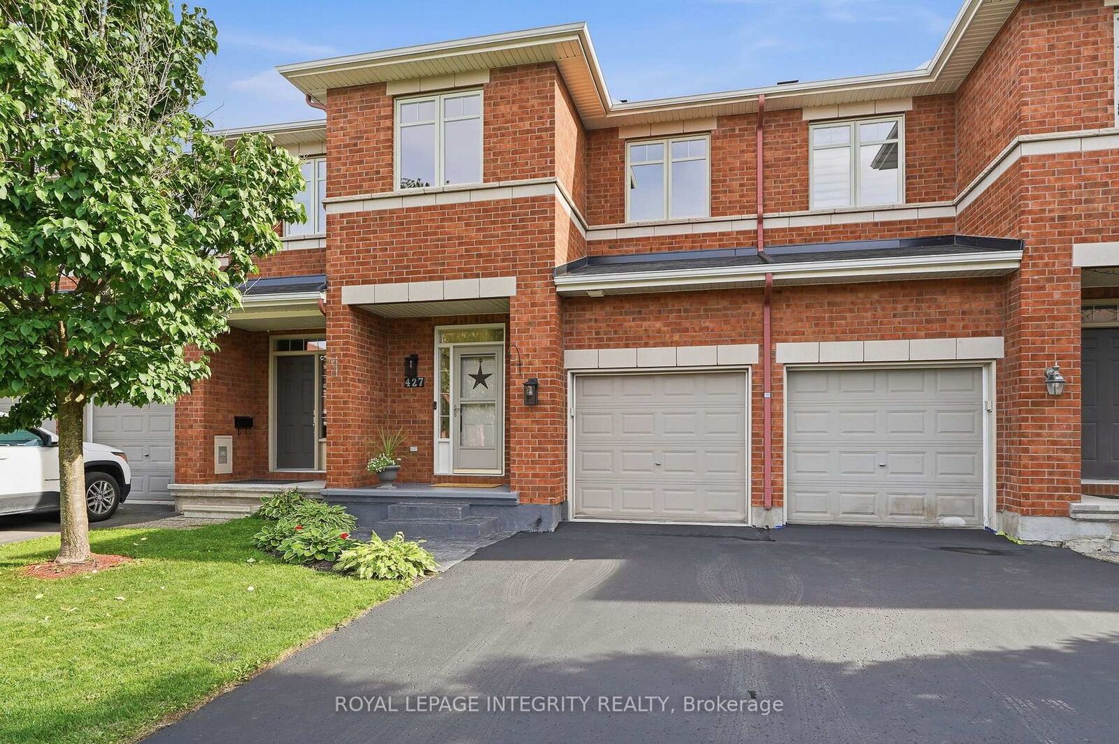 Property Photo:  427 Sultan Street  ON K4A 0K2 