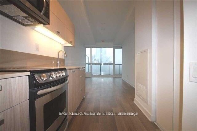 Property Photo: 290 Adelaide Street W 3409 ON M5V 1P6