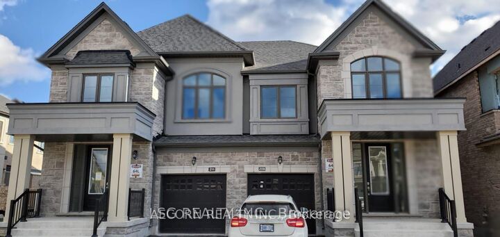 Property Photo:  209 Thompson Drive  ON L9N 1E2 