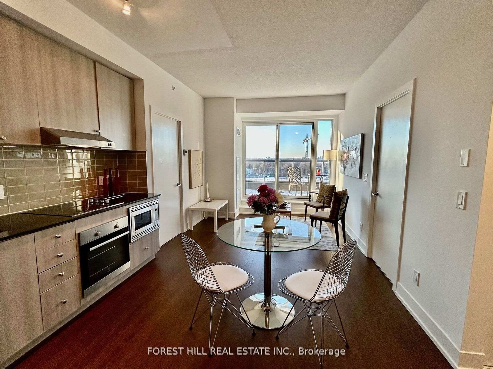 Property Photo:  7 Kenaston Garden 716  ON M2K 1G7 