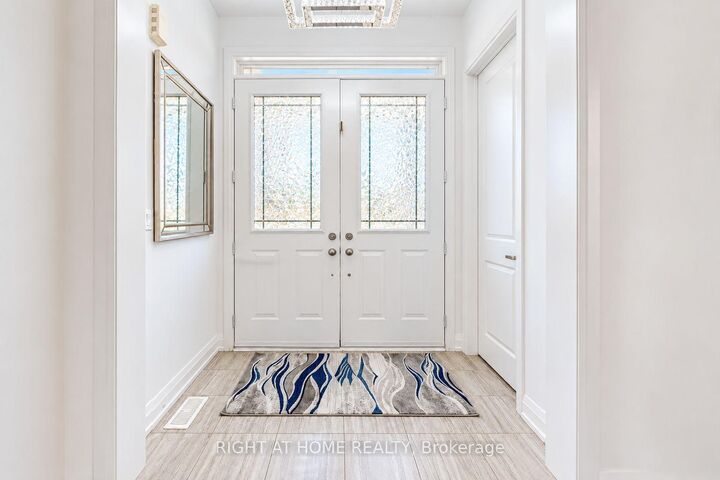 Property Photo:  59 Hydrangea Hollow  ON L9N 0T1 