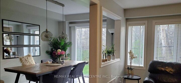 Property Photo:  570 Linden Drive 27  ON N3H 0C9 