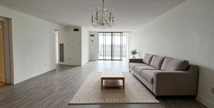 Property Photo:  65 Spring Garden Avenue 2003  ON M2N 6H9 