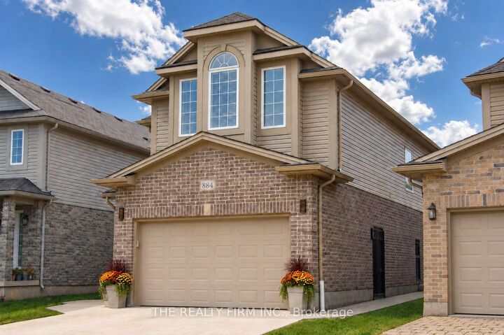 Property Photo:  884 Reeves Avenue  ON N6G 0G9 