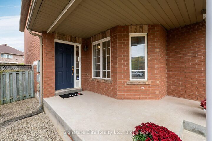 Property Photo:  48 Humberside Avenue  ON L7A 1L5 