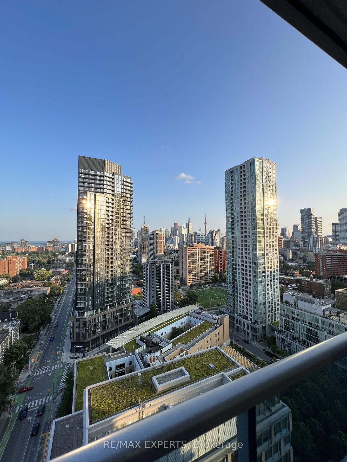 Property Photo:  500 Sherbourne Street 2004  ON M4X 1L1 