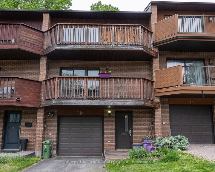 Property Photo:  15 Birchdale Avenue  ON K2H 5A1 