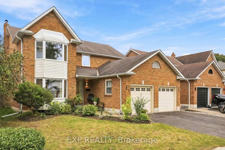 Property Photo:  40 Orchard Park Drive  ON L1C 4E1 