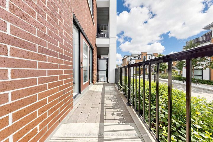 Property Photo:  130 Canon Jackson Drive 108  ON M5M 0B7 