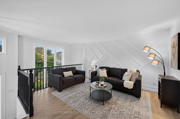 Property Photo:  1801 Seymour Crescent  ON N6G 5N4 