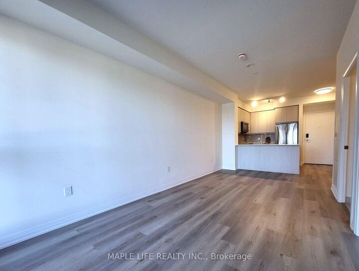 Property Photo:  15 Watergarden Drive 302  ON L5R 0H4 
