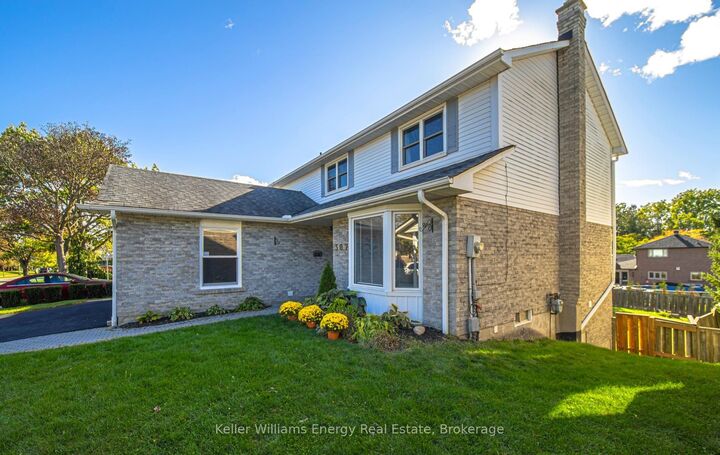 Property Photo:  307 Prince Of Wales Drive  ON L1N 6P2 