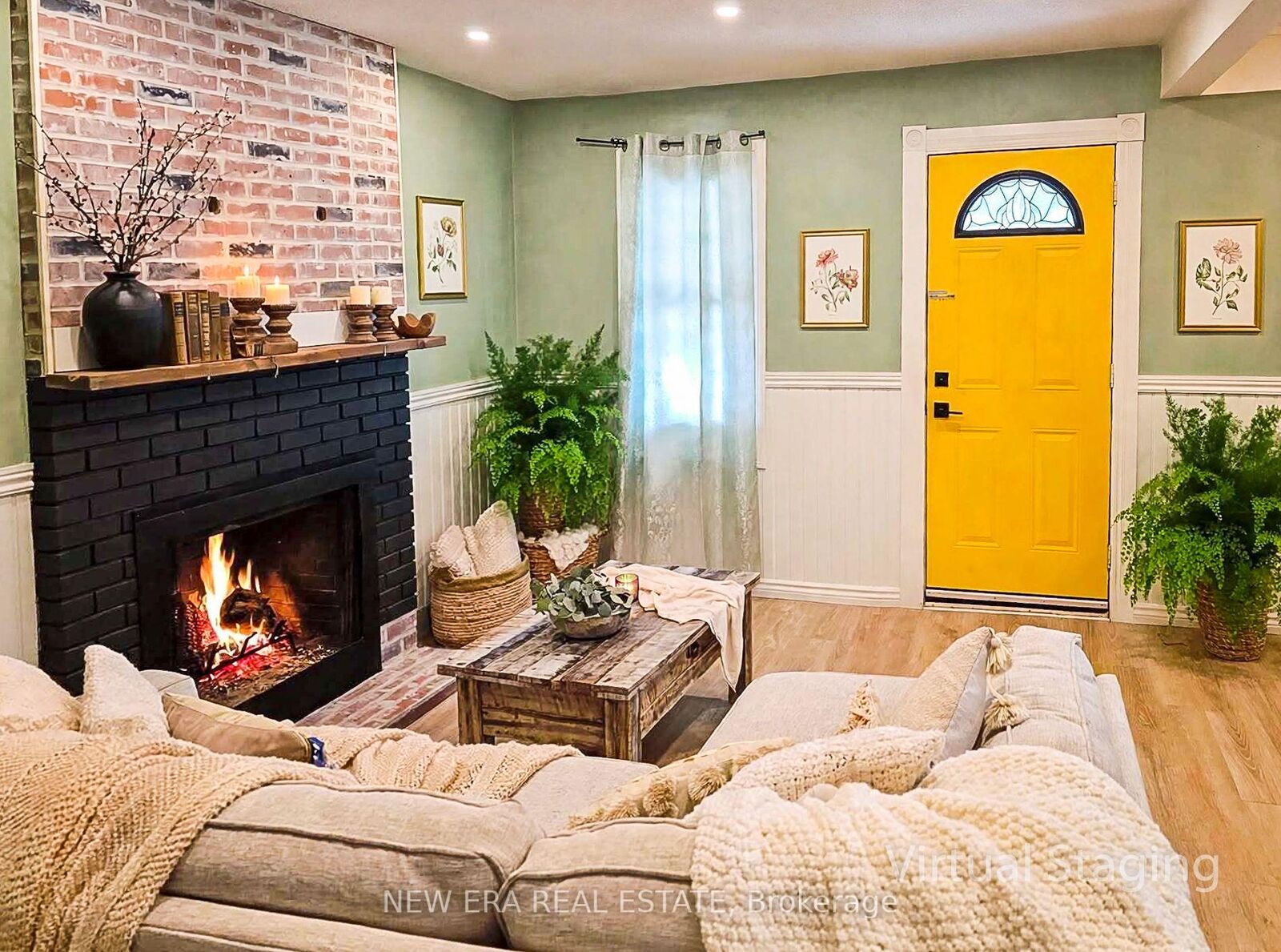 Property Photo:  212 Niagara Street  ON L2M 4V4 