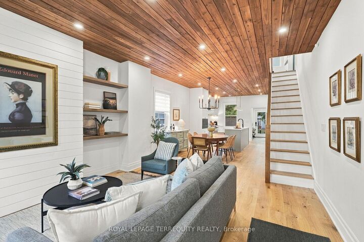 Property Photo:  112 Maria Street  ON M6P 1W4 
