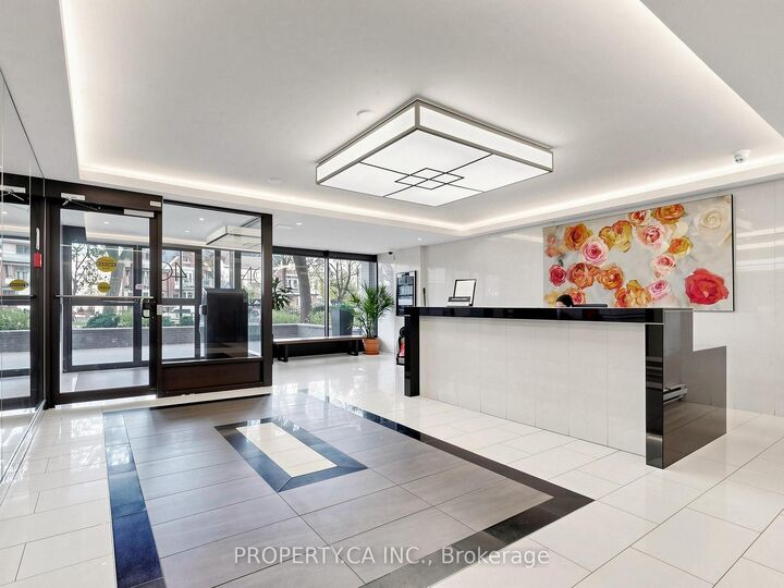 Property Photo:  40 Homewood Avenue 316  ON M4Y 2K2 