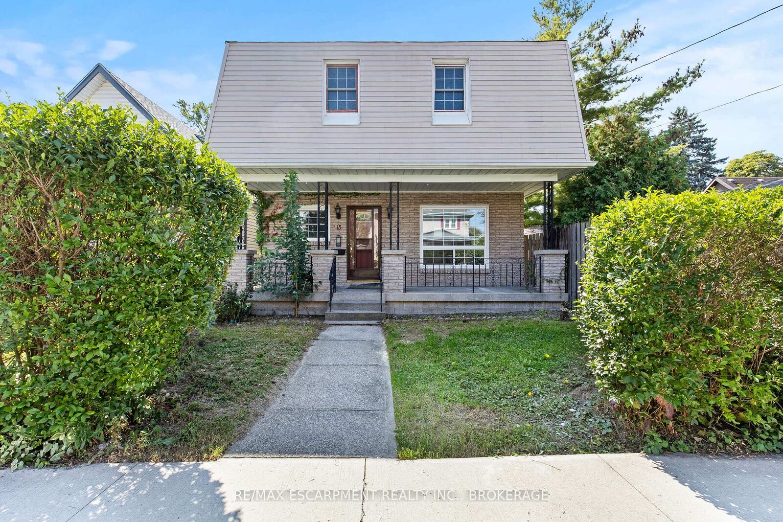 Property Photo:  15 McCormick Street Upper  ON L3C 4L8 