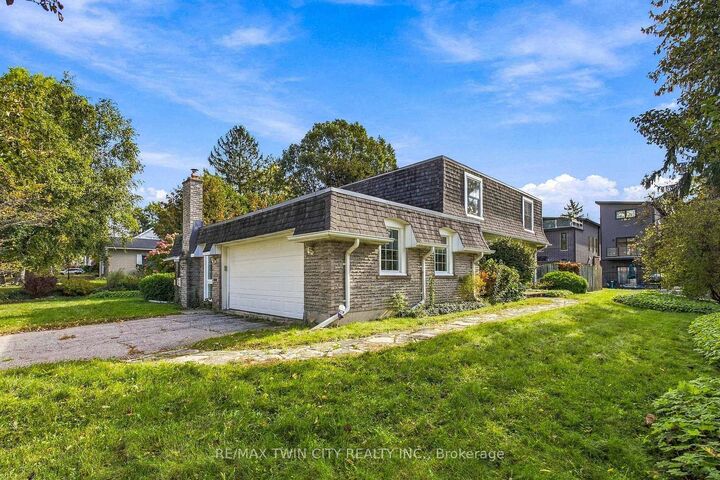 Property Photo:  287 Blue Heron Ridge  ON N3H 3H1 
