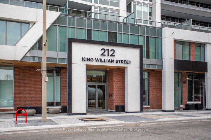 Property Photo:  212 King William Street 820  ON L8R 0A7 