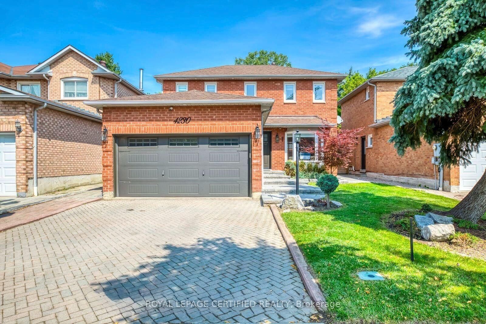 Property Photo:  4230 Credit Pointe Drive Main  ON L5M 3K2 