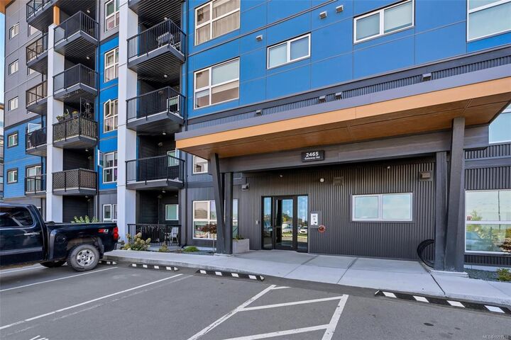 Property Photo:  2465 Gateway Rd #504  BC V9B 6R1 