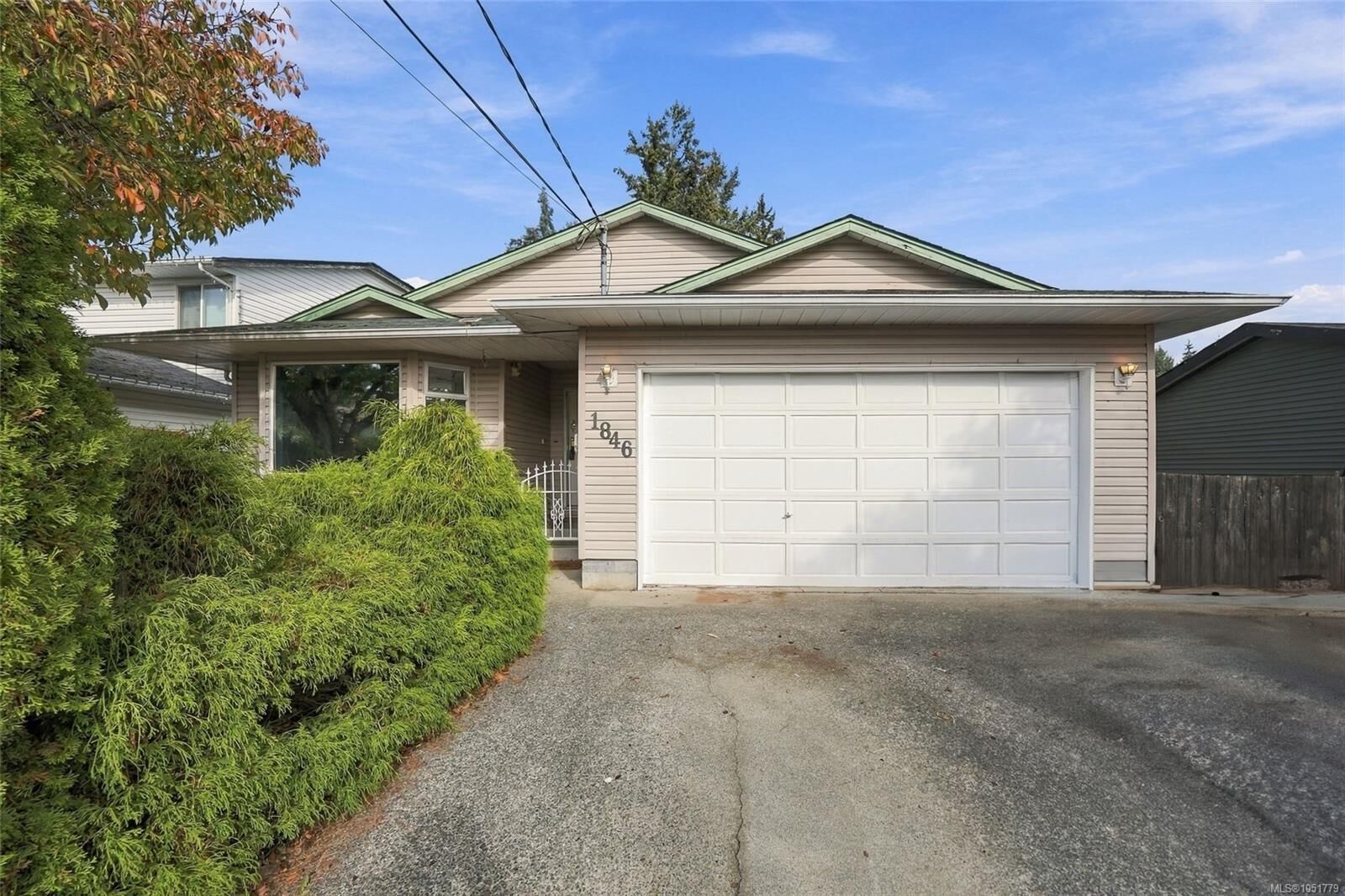 Property Photo:  1846 Begonia Way  BC V9S 5S5 