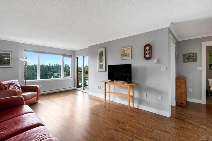 Property Photo: 105 Gorge Rd E #403 BC V9A 1L1