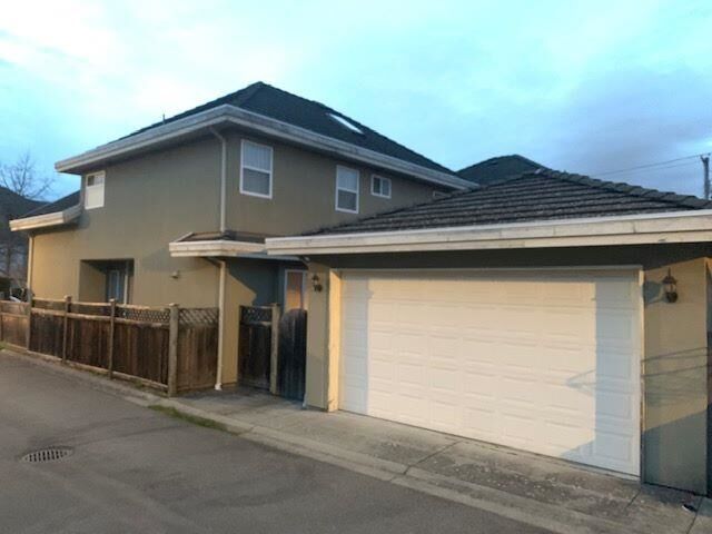 Property Photo:  9080 Rideau Gate  BC V7A 5K1 