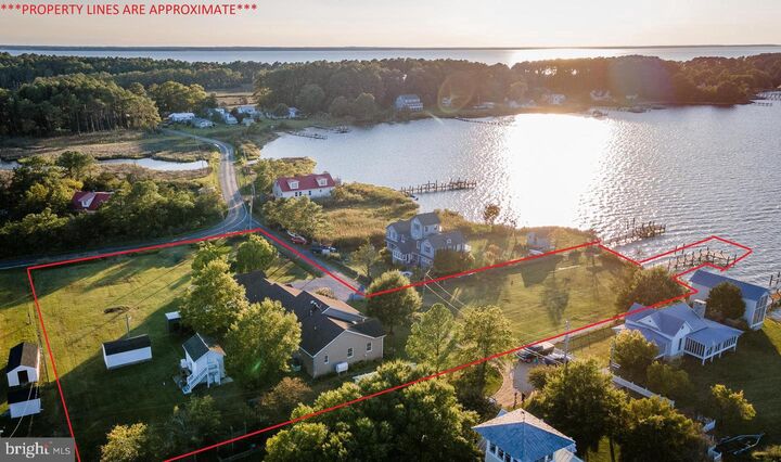 Property Photo:  16460 Sayre Point Lane  MD 20674 