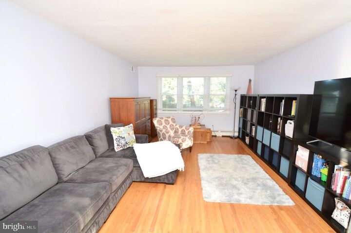 Property Photo:  511 Valley Run Drive  NJ 08002 