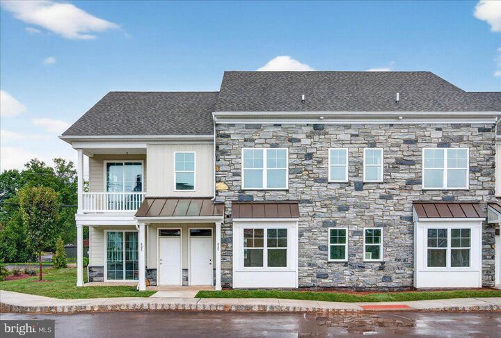 Property Photo:  403 Isabelle Court 201  PA 19438 