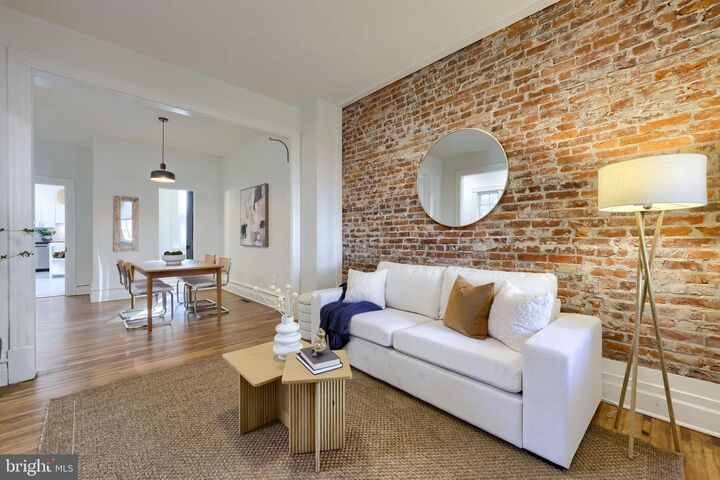 Property Photo:  514 W King Street  PA 17603 