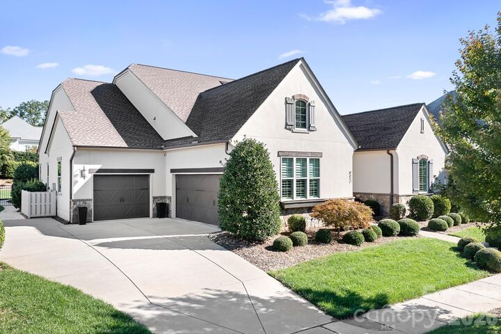 Property Photo: 8431 Bassinger Drive NC 28078