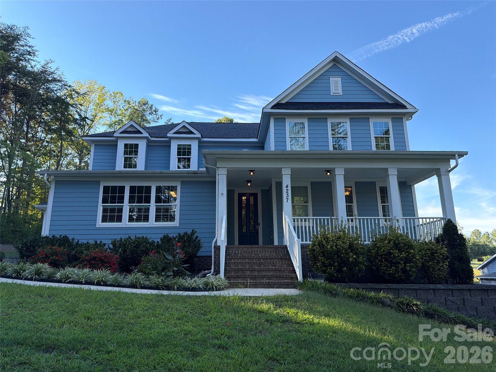 Property Photo:  4237 Island Fox Lane  NC 28037 