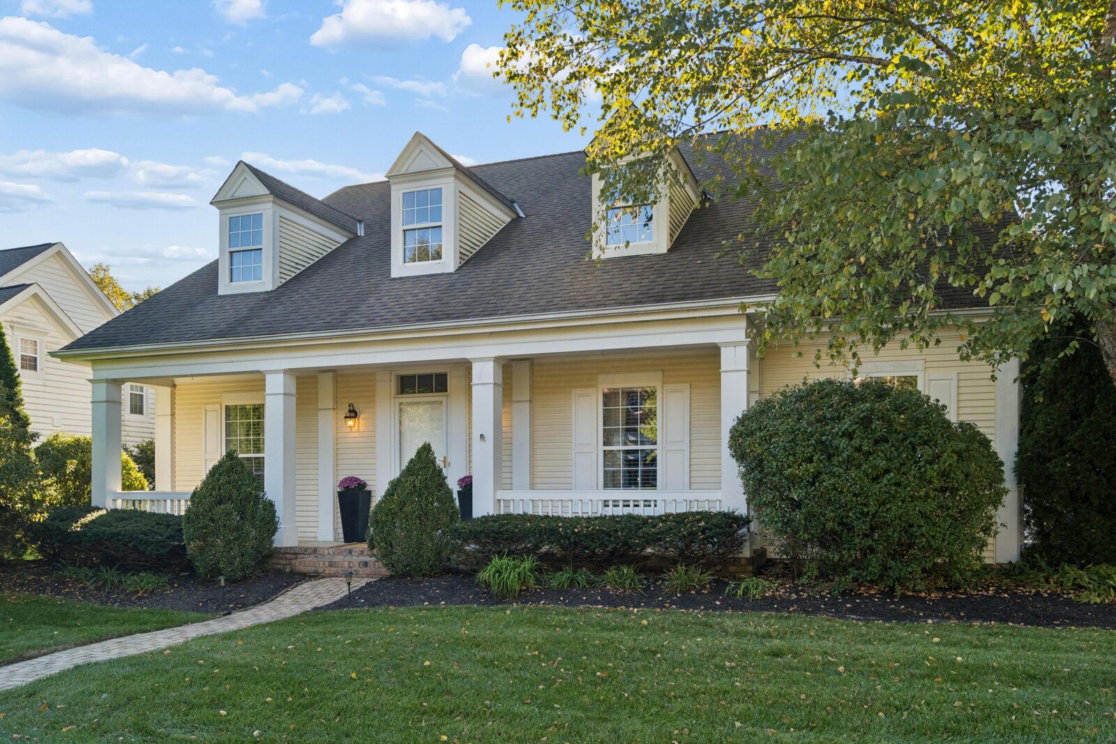 Property Photo: 7229 Tumblebrook Drive OH 43054