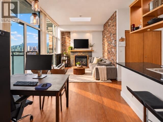 Property Photo:  2515 Ontario Street 418  BC V5T 4V4 