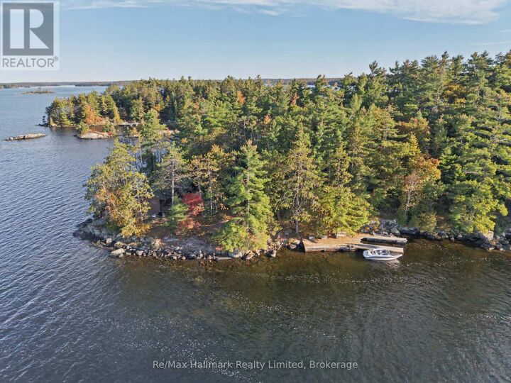Property Photo:  3 Island 20lm Island  ON P1P 1R2 