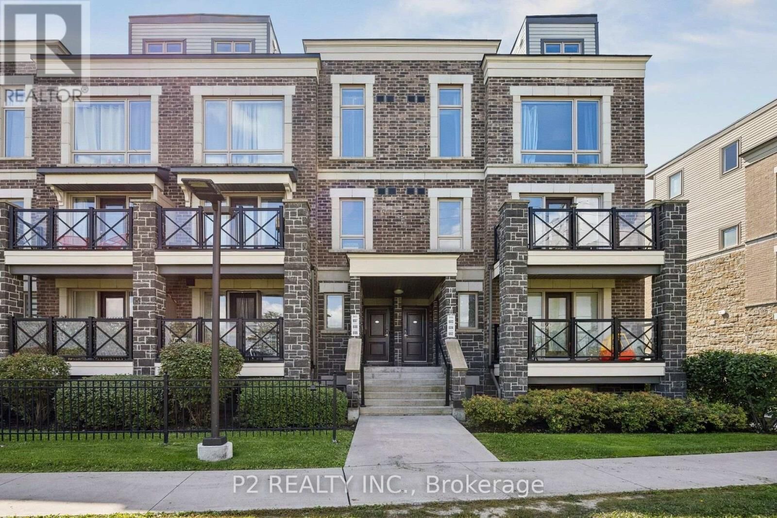 Property Photo:  50 Dunsheath Way 608  ON L6B 1N3 