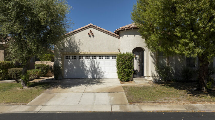 Property Photo:  59 Shoreline Drive  CA 92270 
