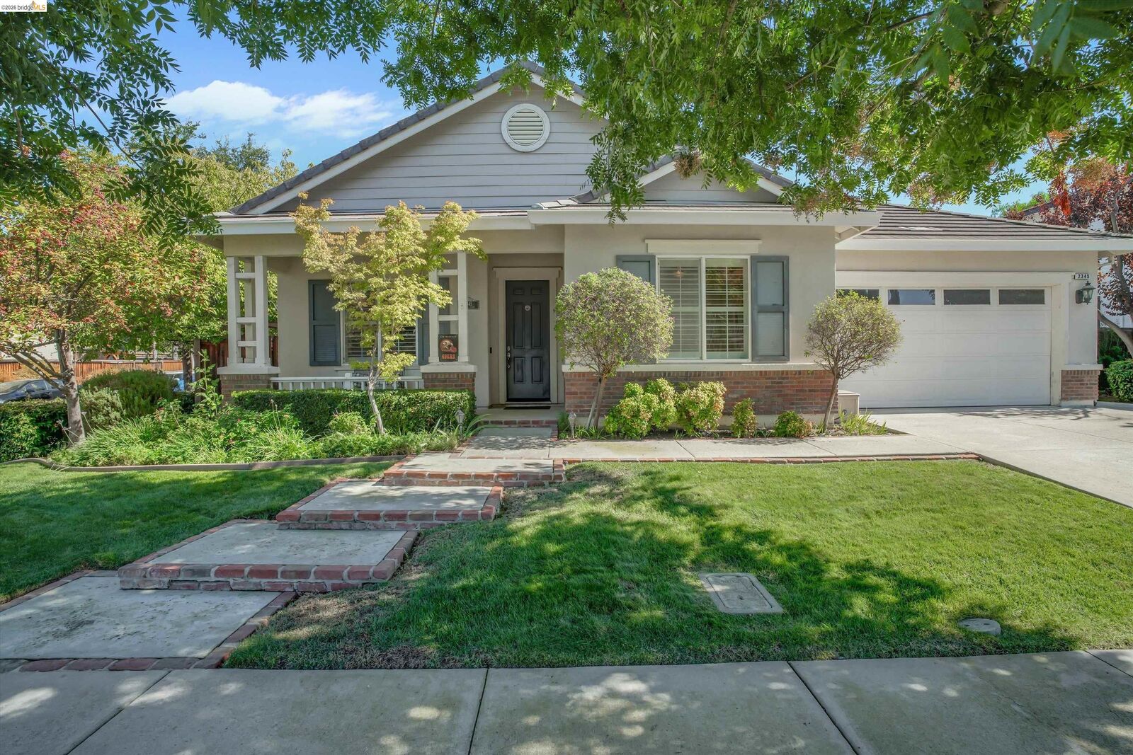 Property Photo:  2345 Cobalt Ln  CA 94513 