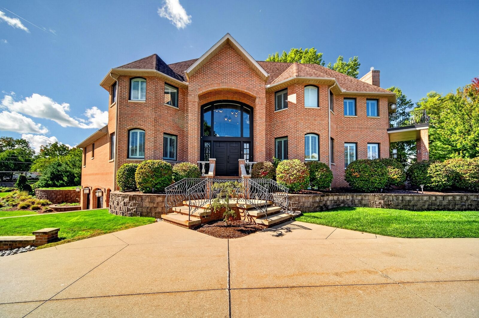 Property Photo:  286 Niagara Point  PA 16507 