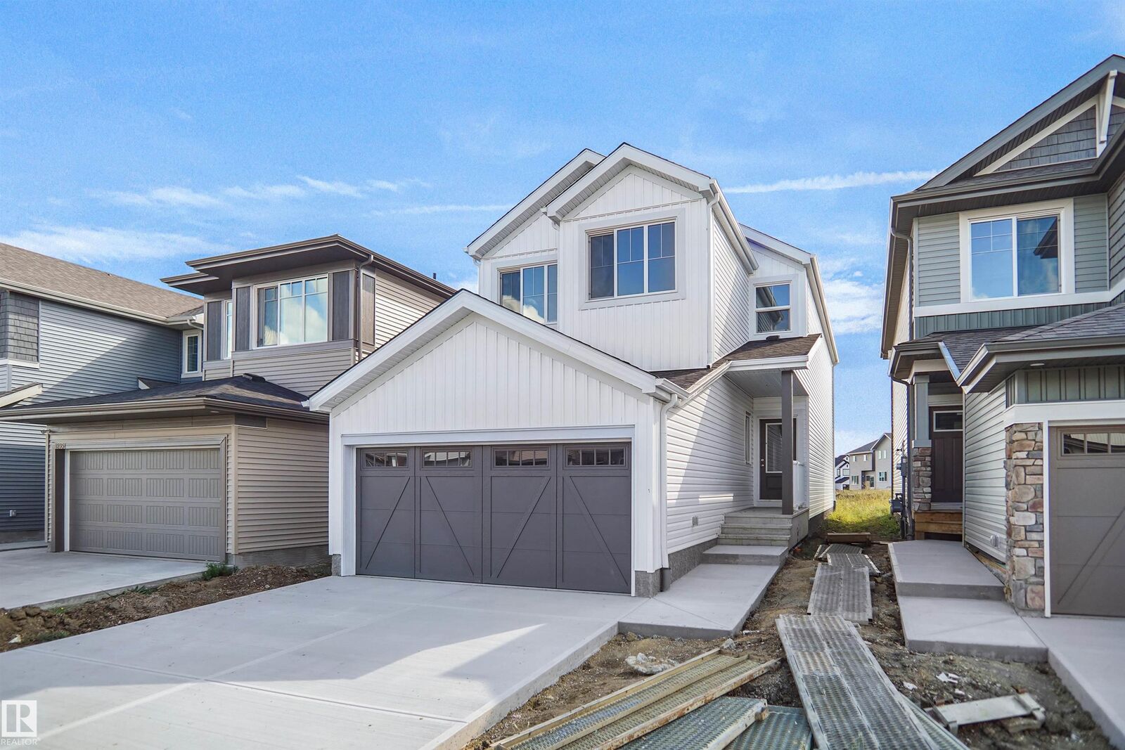 Property Photo:  619 Ashgrove Circle  AB T9E 0K7 